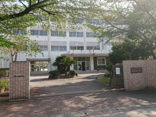 周辺：名古屋市立甘軒家小学校