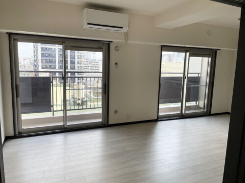 開放感のあるダイニング(内装)