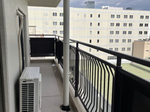 内装｜東側バルコニー