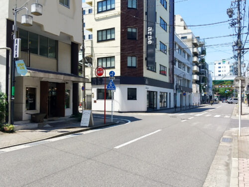 周辺環境|この通りには古着やアパレルショップ、ライフスタイルショップ、カフェ・喫茶店等が立ち並ぶ、居心地の良い環境です。 周辺環境|この通りには古着やアパレルショップ、ライフスタイルショップ、カフェ・喫茶店等が立ち並ぶ、居心地の良い環境です。